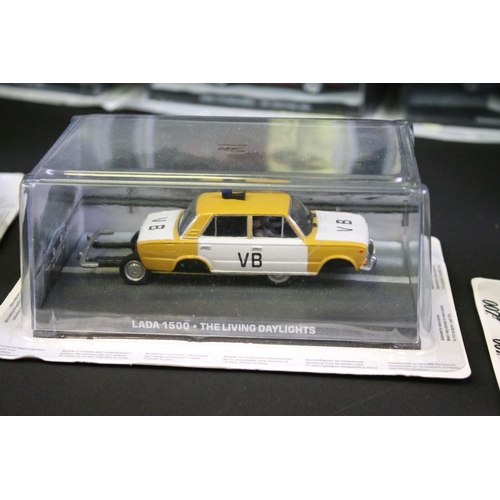 1172 - 22 Cased GE Fabbri James Bond 007 diecast models featuring Goldeneye, Quantum Of Solace, The Man Wit... 