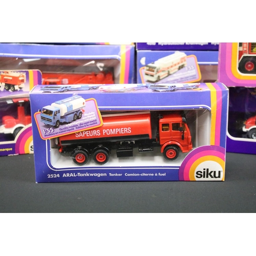 1178 - Collection of eight boxed 1/55 scale Siku diecast models to include 2 x 2913 Fire Brigade Truck With... 