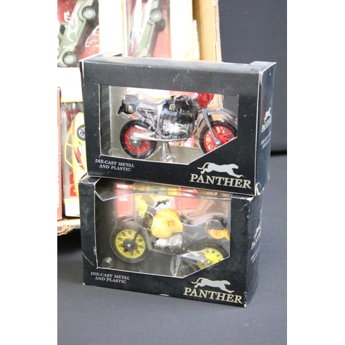 1180 - 26 Boxed diecast models to include 9 x Burago 1/43 scale models featuring 4103, 4167, 4129, 4112, et... 