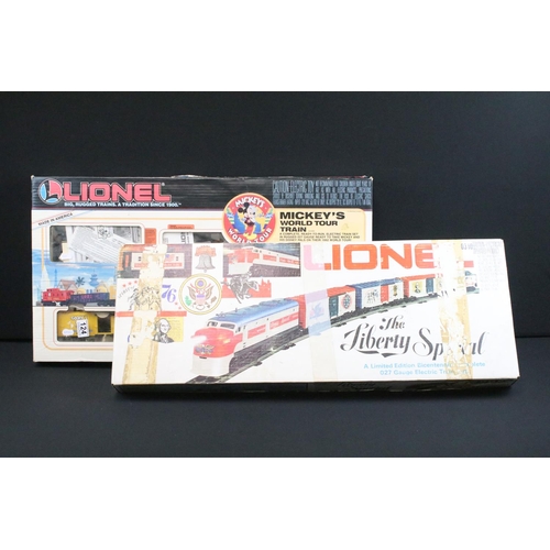 124 - Boxed Lionel O gauge 6-11721 Mickey's World Tour Train Set, appearing complete and vg and a boxed lt... 