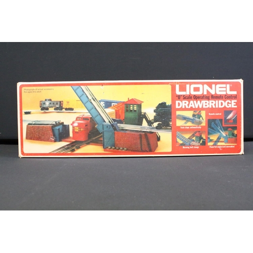 131 - Three O gauge locomotives to include Lionel New York Central 2-6-4 No 221, boxed Rivarossi 7185 4-4-... 