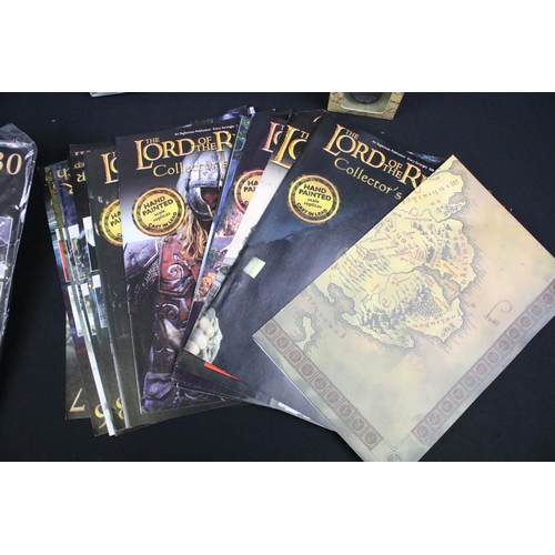 1413 - 11 Sealed Eaglemoss Lord Of The Rings Collectors Models along with 12 x boxed Eaglemoss Collectors C... 