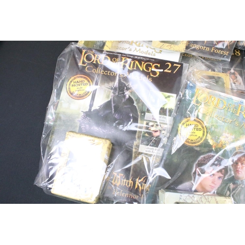 1413 - 11 Sealed Eaglemoss Lord Of The Rings Collectors Models along with 12 x boxed Eaglemoss Collectors C... 