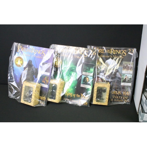 1413 - 11 Sealed Eaglemoss Lord Of The Rings Collectors Models along with 12 x boxed Eaglemoss Collectors C... 