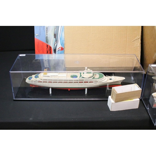 312 - Collection of various plastic and metal model kits, parts and accessories to include Albatros-Modell... 