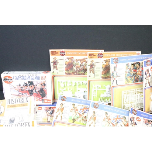 258 - 19 sealed carded / boxed Airfix figure models kits featuring 54mm British Grenadier 1776, 54mm Frenc... 