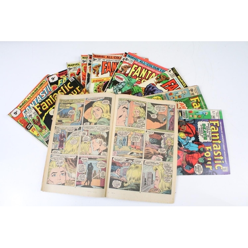 1500 - Comics - Collection of 104 1970s onwards Marvel comics to include 55 x The Invincible Iron Man featu... 