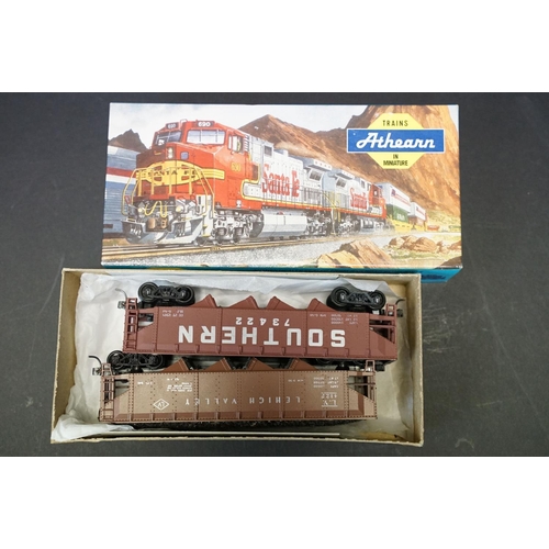 157 - Over 100 OO / HO gauge items of rolling stock, all kit built examples featuring Ratio, Atheran, Roun... 
