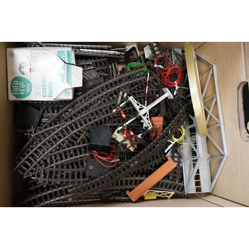 162 - Quantity of OO gauge model railway accessories to include plastic trackside buildings, various track... 