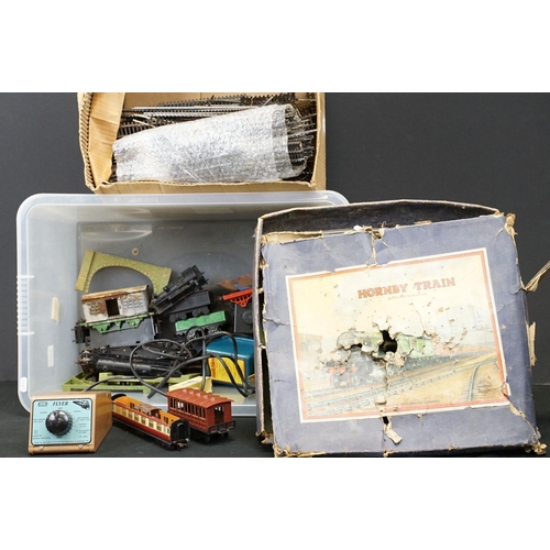 163 - Collection of play worn OO & O gauge model railway to include boxed Hornby O gauge No 201 Tank Goods... 