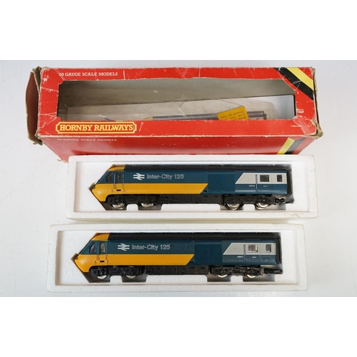 105 - Three boxed Hornby OO gauge locomotives / engines to include R084 BR Class 29 Diesel Blue, R075 BR C... 