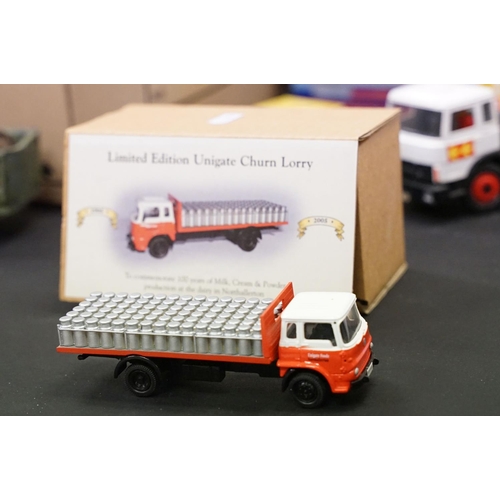 1200 - Collection of various diecast models to include Corgi Juniors, Britains, Matchbox Lesney, Corgi, Mat... 