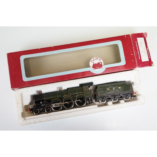 208 - Four boxed OO gauge locomotives to include 2 x Hornby (R2459 GWR 4-6-0 Castle Class Locomotive Welli... 