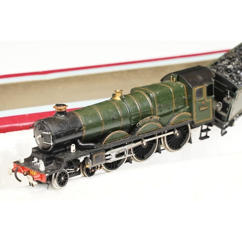 208 - Four boxed OO gauge locomotives to include 2 x Hornby (R2459 GWR 4-6-0 Castle Class Locomotive Welli... 