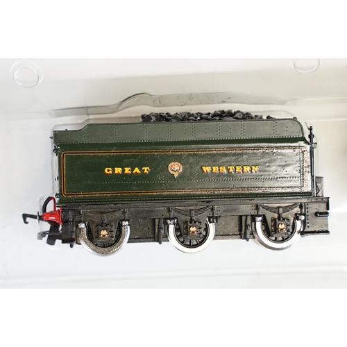 208 - Four boxed OO gauge locomotives to include 2 x Hornby (R2459 GWR 4-6-0 Castle Class Locomotive Welli... 