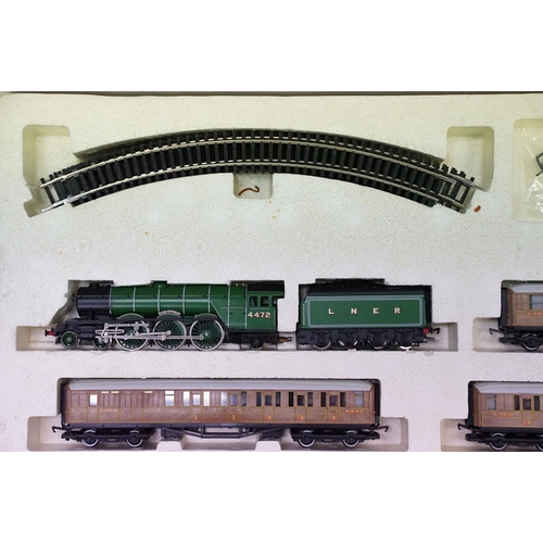 211 - Boxed Hornby OO gauge R823 Flying Scotsman electric train set