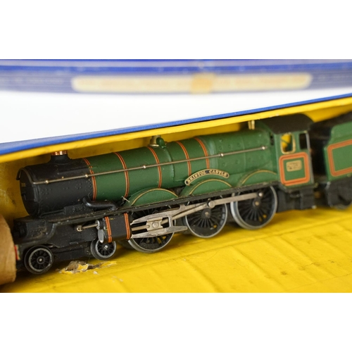 212 - Three boxed Hornby Dublo locomotives to include EDLT20 Bristol Castle locomotive, EDL18 Standard 2-6... 