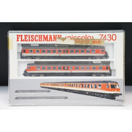 82 - Cased Fleischmann Piccolo N gauge 7430 locomotive set