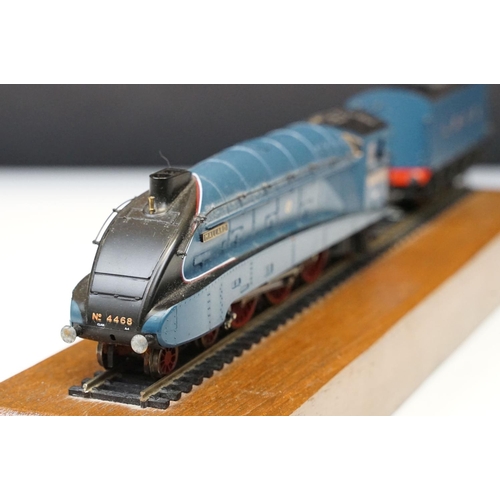 84 - Bachmann OO gauge Mallard locomotive with tender along with a straight of track on wooden plinth for... 