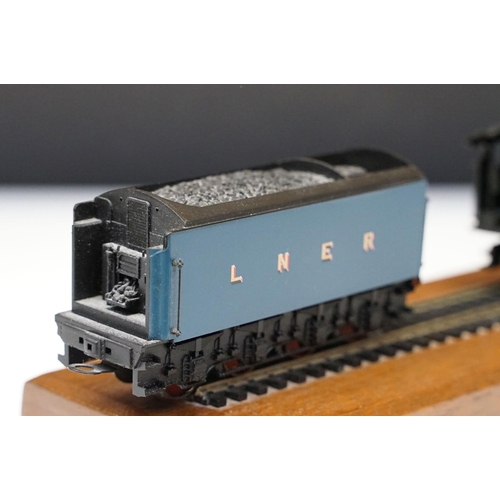 84 - Bachmann OO gauge Mallard locomotive with tender along with a straight of track on wooden plinth for... 