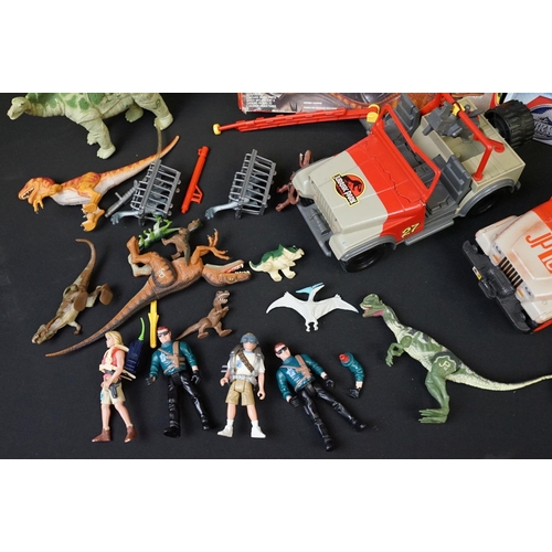 1484 - Collection of Kenner Jurassic Park loose figures, vehicles and dinosaurs to include Bust Devil Track... 