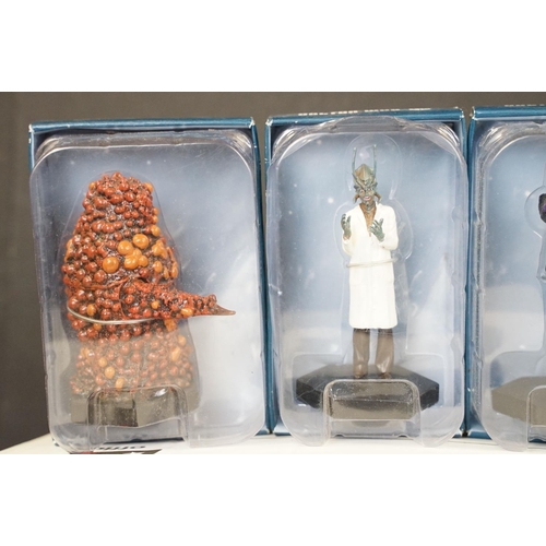 290 - 54 boxed Eaglemoss Doctor Who Figure Collection featuring Zygon, Sontaran General, Madam Vestra, Syc... 