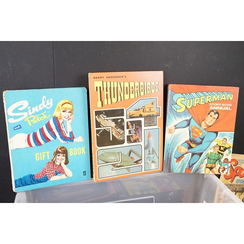 295 - Collection of vintage annuals, comics and ephemera to include Sparky comics, Superman, Thunderbirds,... 