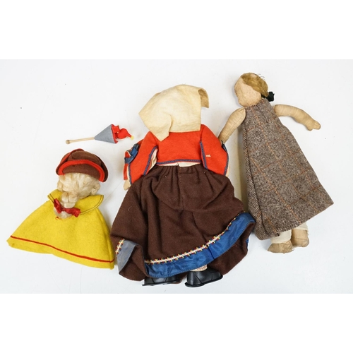 332 - Collection of 11 dolls to include 4 x Norah Wellings cloth doll examples featuring a native American... 