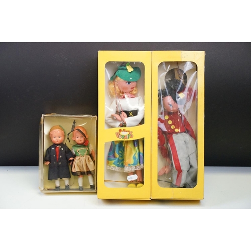 335 - Two boxed Pelham Puppets to include SS8 Mitzi and SS7 Fritzi, both in vg condition, boxes gd overall... 