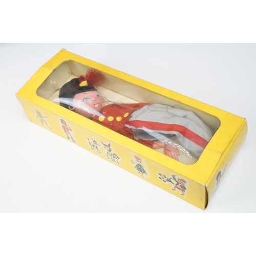 335 - Two boxed Pelham Puppets to include SS8 Mitzi and SS7 Fritzi, both in vg condition, boxes gd overall... 