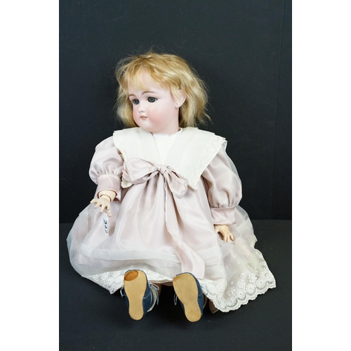 342 - Early 20th Century Simon & Halbig Jutta bisque headed doll having sleeping eyes, teeth and hand pain... 