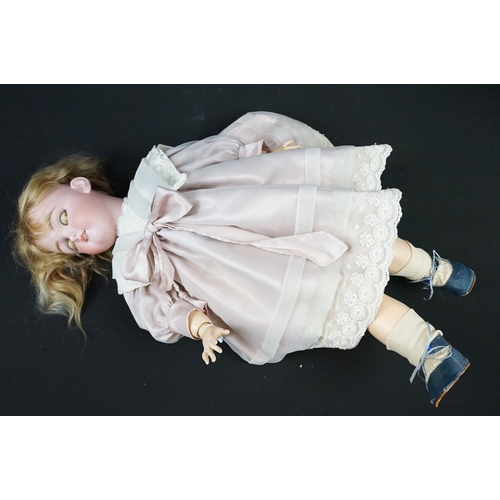 342 - Early 20th Century Simon & Halbig Jutta bisque headed doll having sleeping eyes, teeth and hand pain... 