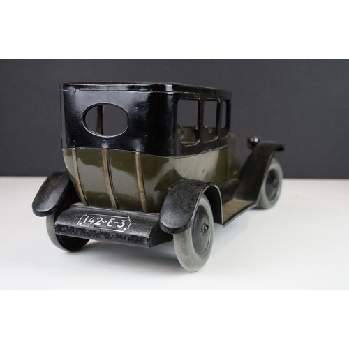 365 - JEP Paris tinplate clockwork Renault Saloon No 7392 model, circa 1925-1934, dark olive green body, b... 