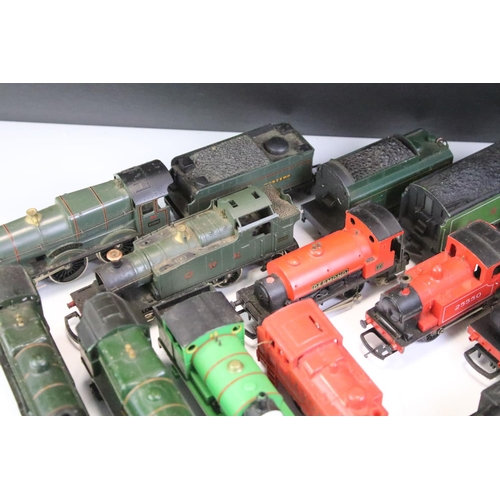 38 - 17 OO gauge locomotives to include Lima King George V, Hornby Thomas, Hornby Percy, Hornby ECC Quarr... 