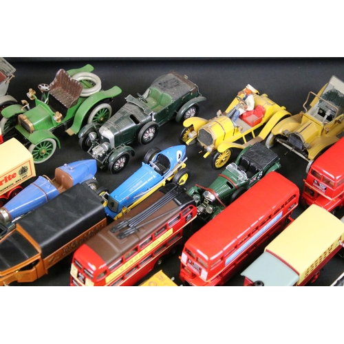 1192 - Collection of around 50 diecast, metal and plastic models to include EFE Exclusive First Editions, C... 