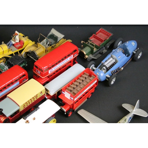 1192 - Collection of around 50 diecast, metal and plastic models to include EFE Exclusive First Editions, C... 