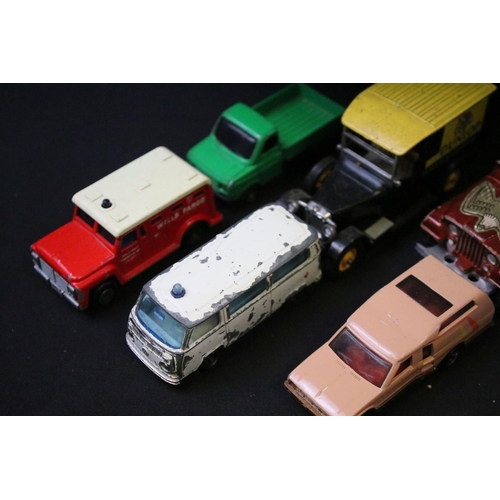 1194 - Quantity of play worn diecast models circa 1970/80s to include Matchbox, Corgi, Burago, Dinky etc (t... 