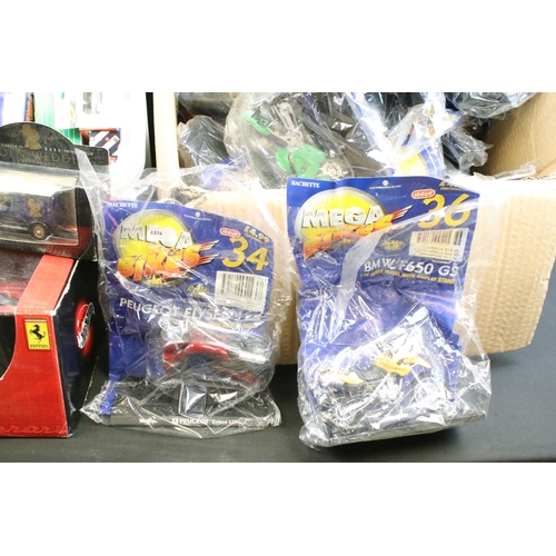 1196 - Collection of approximately 30 boxed / carded diecast models to include Corgi, Corgi Public Transpor... 