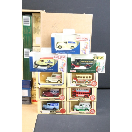 1197 - Around 115 boxed diecast models to include Lledo Days Gone, Bygone Days Of Road Transport, Days Gone... 