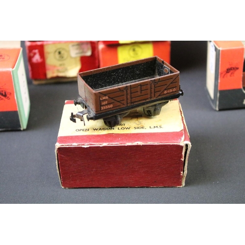 220 - Collection of boxed TTR Trix Twin Railway to include Express Passenger Train Set, Operating Dump Wag... 