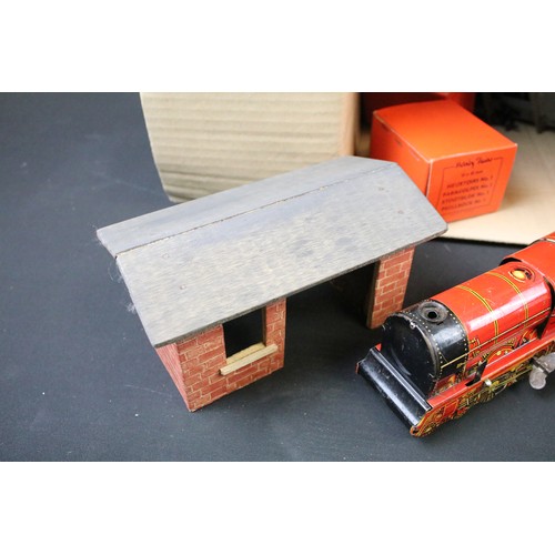 164 - Quantity of Hornby O gauge model railway to include boxed No 1 Timber Wagon, boxed No 1 Wagon, boxed... 