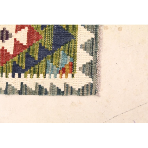 691A - Hand knotted woollen Maimana Kilim rug, 140cm x 97cm