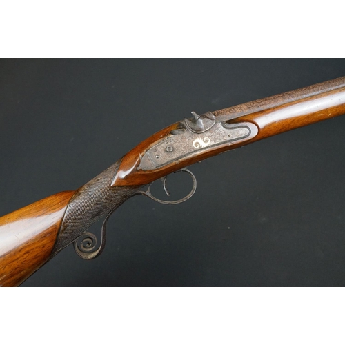 121 - An antique muzzle loading riffle, missing trigger mechanism.