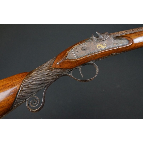 121 - An antique muzzle loading riffle, missing trigger mechanism.