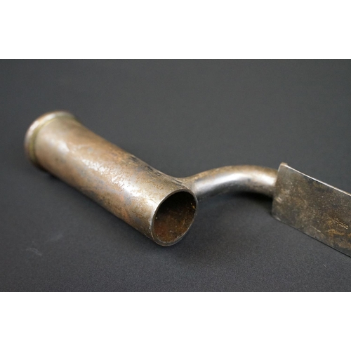 187 - An antique socket mount bayonet, good clear markings to the blade.