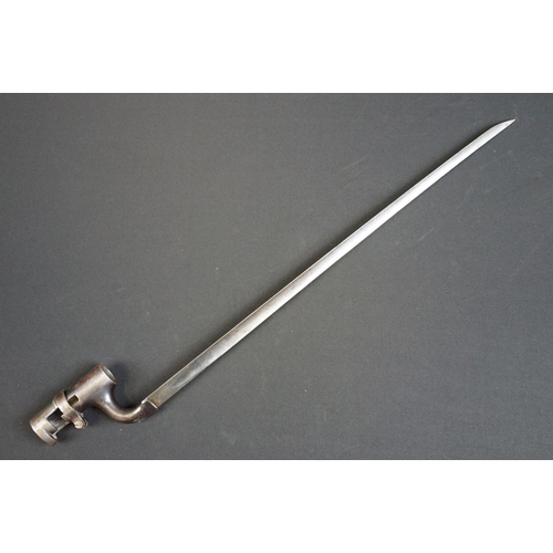 190 - An antique socket mount bayonet, good clear markings to the blade.