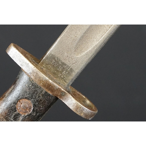 194 - A British 1907 Pattern bayonet together with scabbard.