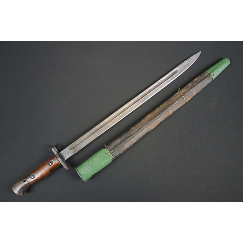 195 - A British 1907 Pattern bayonet together with scabbard.