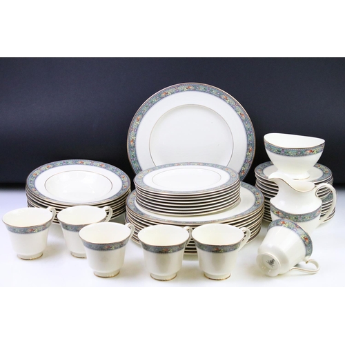 100 - Royal Doulton 'Westgate' pattern dinner service, pattern no. H5243, to include teacups & saucers, te... 