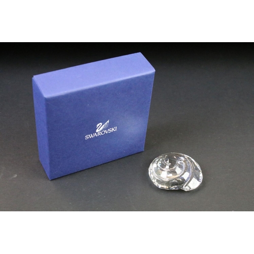 40 - Collection of Swarovski Crystal to include over 20 boxed examples, featuring SCS joining / renewal g... 